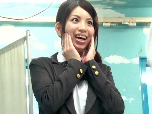 《マジックミラー号》「成人雑誌のモデルですか!?」キッカケさえあればどんどんエッチになって生ハメ激ピストンwww
