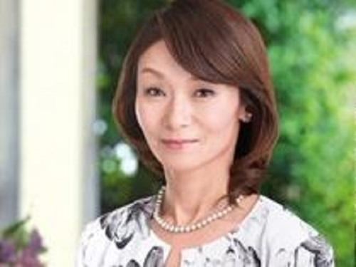 《五十路》「私はただのスケベなおばさんw」☆乾いたオマ○コがイキ潮で蘇りザーメン大量注入www
