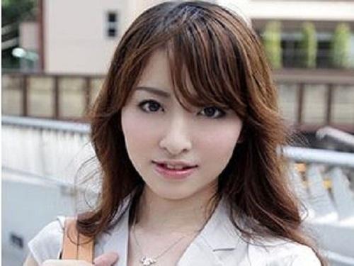 《人妻さん》激しいセックス求めてAV体験!!! 想定外のデカチン激ピストンに若妻大乱れwww