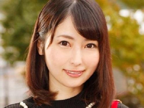 《マジックミラー号》美マダムは感じて悶えて綺麗になる!!! 美のためなら簡単にパンツ脱いでハメられるママさんwww