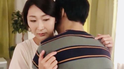 【町村京子】僕が慰めてあげるよ…夫に構ってもらえない淋しがる母親とエッチなことしまくる元気な息子