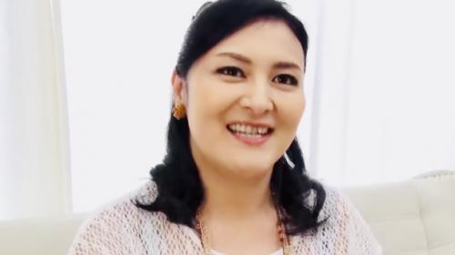 【新井由紀】昭和に生まれて平成に令和と時代が変わってもとてもエッチなやらしいオマンコでセックス
