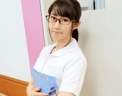 発情おまんこ連続中出し！地味メガネの看護師さんは、夜になるとドスケベナースに豹変する！