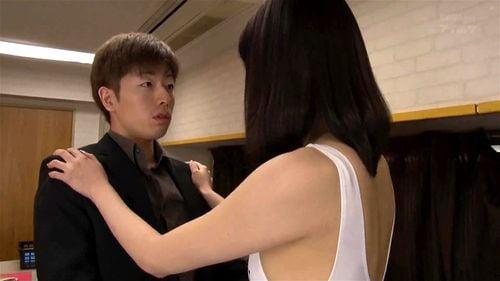 【きみかわ結衣】長身でヤリマンなレースクイーンさんが男を誘惑してひたすらセックスしまくる