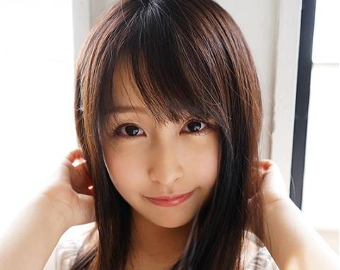 ［フェラ×成田つむぎ］説得力のある力強さで今までにない快楽に悶え、激しい腰使いになってしまうお嬢ちゃん
