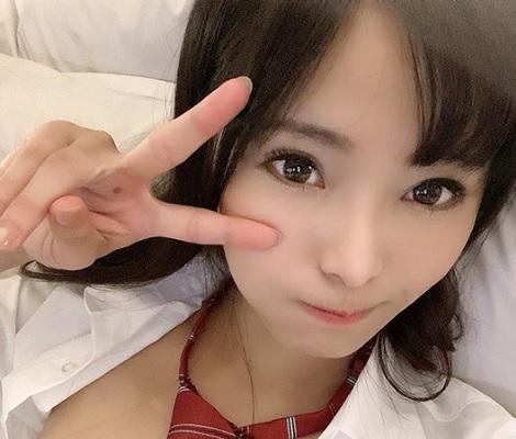 ［乳首責め×騎乗位］美尻を揺らし、腰を振る淫らな自分に興奮し、乱れ狂いのイキまくる美乳娘