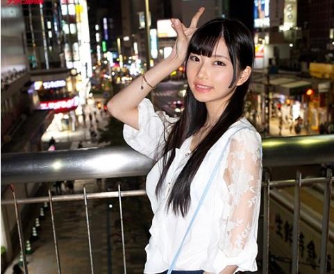 ［パイパン×騎乗位］抑えられない色っぽい声を出しながら激しいピストンに身を任せる素人女