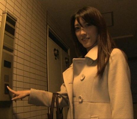 ［露出×デリヘル］目の前の愛するペニスに、身体が熱くなり、絡み合う感覚に包まれ至福イキするセクシー女優