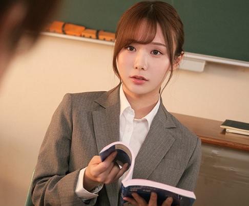 ［口内射精×女教師］身体も表情も溢れる感情を露わにしながら絶頂を迎えてしまうエロティーチャー
