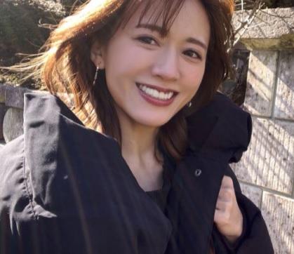 ［温泉×痴女］ねっとりとしたクンニに酔いしれ激しいピストンに翻弄されセックスの虜となる有名女優