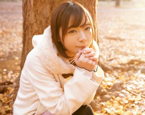 〖乳首責め＠騎乗位〗超スケベな卑猥な表情で男の一物を迎え入れて悦楽で自我を失ってしまうマジカワ女子