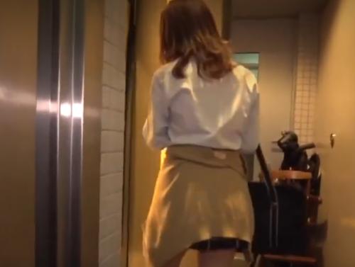 【JK】超かわいいギャルを尾行して自宅に入る瞬間に襲いかかって集団で犯す