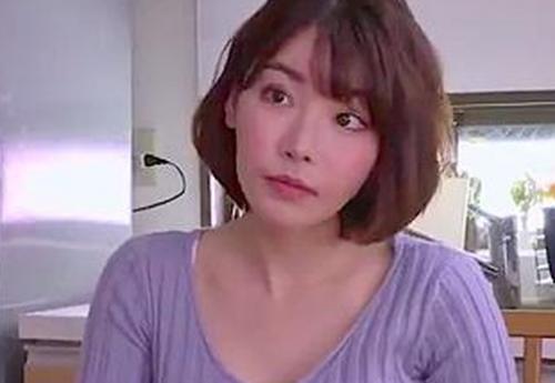 【人妻】クソ生意気な女に復讐セックス！脇の匂いクンクン、指ペロペロ…ニヤつきながら若奥様の体を陵辱《レイプ》深田えいみ