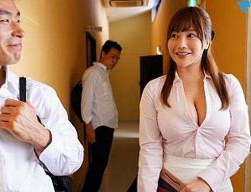 ‹益坂美亜›教壇のヴィーナス、爆乳教師が堕ちる快楽の輪廻