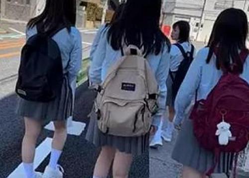 【中○生レイプ】合宿で夜這い計画する男子！最強睡眠薬でロリ少女が次々と性欲処理道具にされて未使用マンコ貫通《膣内射精》