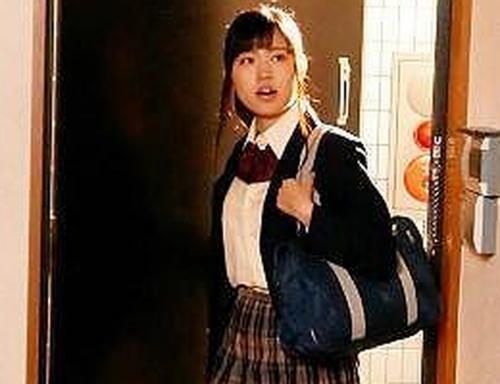 【JKレイプ】受験のため数日居候してる親戚の女の子を犯す白髪爺さん！嫌がる少女に大量精子を注ぎ込む《中出し》