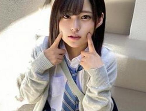 【JK】遊んでそうなギャルだけど脱がしたら子供体型！極上ロリの制服を半分脱がして濃厚ねっとりレイプ《渚みつき》