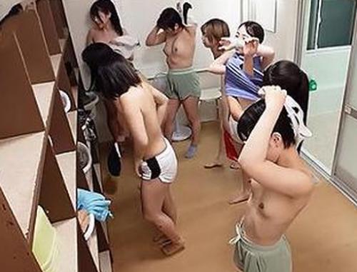 ※盗撮【陸上部JK】性欲男子たちが悪巧み、媚薬を飲ませて女子の成長途中の体を堪能するセックスしまくり合宿《中出しレイプ》