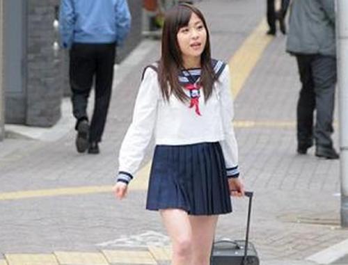 【セーラー服JK】大学受験のために親戚の家に泊まったら犯された！抵抗したら受験させてもらえない…《レイプ》鈴木心葉