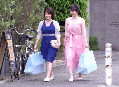 〖ショートカット＠パイズリ〗二人きりでイイ雰囲気になり性欲抑えられず即ズボ突入し痙攣絶頂してしまうお姉さん