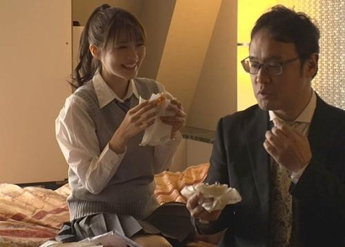 〖ベロチュー＠フェラ〗魅了するカラダと吐息声で翻弄し膣奥深くまで激しく貫かれ射精と絶頂にまみれてしまう女子校生