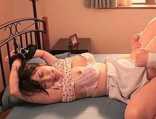 【人妻NTR】毎日犯される妻…他人棒に快楽落ちして肉便器、犯されて感じてるところを旦那に見られちゃう《レイプ》新村あかり