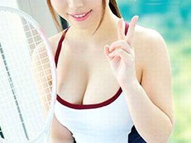 脱いだら色白むちむち美巨乳！テニスサークルのマドンナを口説いてＡＶ出演させる！