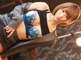 スーツフェチ必見！芸能人みたいに美人なＳランク生保レディ！