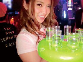 飲み屋で働いてて酒に弱いとか致命的すぎ！店長の許可とってその場で生ハメ中出しｗｗｗ