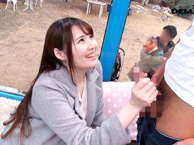 ＜人妻NTR＞脱いだら色白美巨乳！出産以来夫との営みがないのか、元気な他人棒を見せられて嬉しそうｗｗ＜ＭＭ号＞