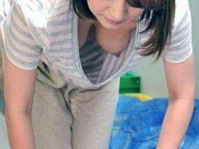 朝っぱらからデカパイをチラ見せとか誘ってるとしか思えない！押し倒したらあっさりヤレたｗｗ