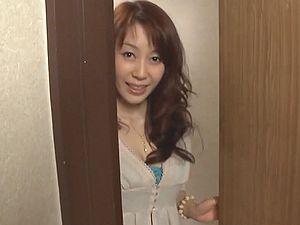 人妻デリヘル！巨乳で色っぽい美熟女の風俗嬢がｷﾀ！リモコンバイブ野外羞恥、フェラ、騎乗位バック顔射ぶっかけ！ 人妻熟女