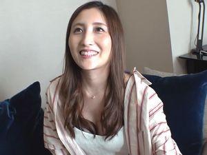 超☆美人妻！素人の人妻ナンパ企画！ベロチュー聖水オナニー他人棒フェラ、騎乗位バック不倫SEXハメ撮り！浮気えろ！エロ動画
