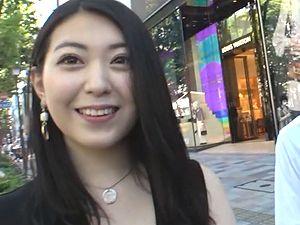 素人カップルナンパ！寝取られ企画！美乳おっぱいパイパン美人がイケメン他人棒フェラ・アナル舐め、騎乗位バック正常位ハメ撮り