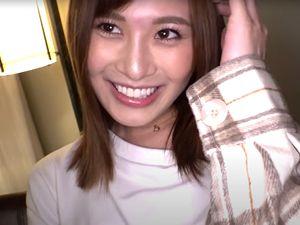 素人ナンパ！超SSS級な美人ギャルをGET！モデル系ヤリマンお姉さんのツルマンに肉棒挿入！騎乗位バック正常位ハメ撮り！