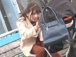 レイプ！犯され痙攣する人妻！産後処女を強奪！公衆トイレに尾行…強姦！潮吹き、絶頂アクメ！他人棒イラマチオ騎乗位バック！