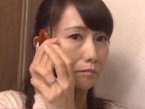 ◆熟女/おねショタ◆「素敵よぉぉぉ♡」細身マダム《息子の友達と密会》ねっとり濃厚プレイで熟マンコ濡らし挿入おねだり中ｗ