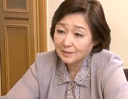 【高齢熟女】花盛りの60代！ムチムチのエロボディで自慰行為に励む⇒若い肉棒を前に大興奮！失神するほどのアクメ未だ現役の女