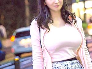 ◆激撮/人妻ナンパ◆キターーッｗｗ上品マダムが車内でセンズリ観賞⇒ハメ撮り敢行//敏感過ぎる淫乱ボディがヤバイやつｗｗ
