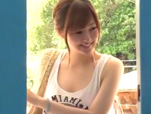 ◎MM号/素人ナンパ◎「恥ずかしいよぉ~（汗」純白美肌美少女が丁寧おチンポご奉仕⇒堪らず激パコ/天国イキのヤバイやつw