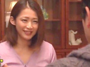 ◆四十路/NTR◆「今すぐ欲しいの..♡」極上スレンダーボディの美人奥様！性欲抑えきれず旦那の部下を誘惑⇒濃密不倫SEX！