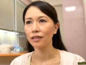 ◆熟女/近親相姦◆「酔ったらエッチしたくなっちゃった♡」娘婿の優しいタッチで興奮《未亡人奥様》若チンポ生挿入懇願中ｗｗ