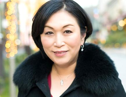 【五十路/乱交】グラマラス艶ボディの高齢熟女をナンパ！若者チンポに興奮抑えきれず..アナル挿入懇願＆巨尻震わせ濃厚ハメ！