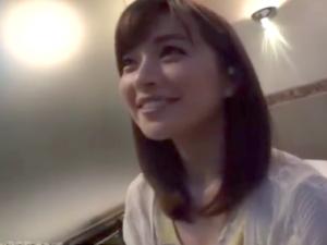 ◆激撮/素人ナンパ◆清楚系受付嬢《そのままHOTELでHなおねだり》「ご奉仕大好きです...」めっちゃいい娘過ぎるｗｗ