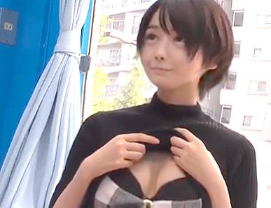 【MM号/素人ナンパ】おちょぼ口のロリ娘捕獲！『触れないですよぉ（汗』激しいクンニで失神寸前！アクロバティックなパコ披露