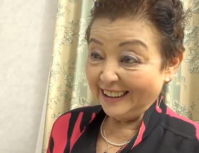 【おばあちゃんと孫】八十路の色白豊満熟女！未だ現役の性生活『ひぃぃぃっ！逝ぐぅぅ（死』ハッスルババアの命を懸けた闘いｗｗ
